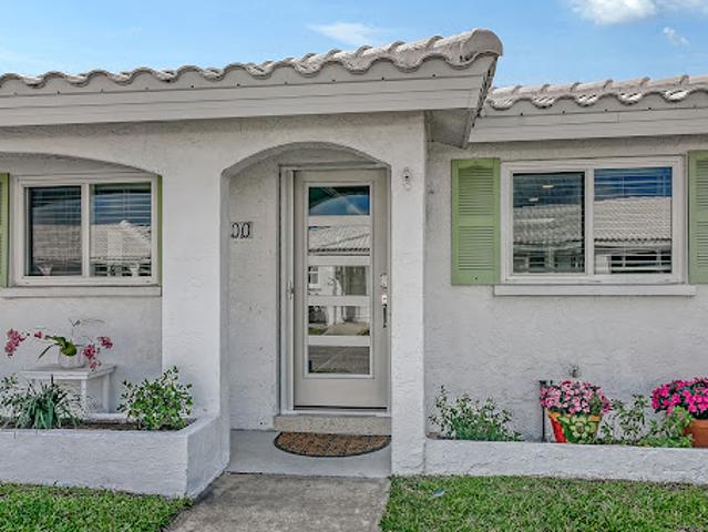 House for sale in Longboat Key, Florida