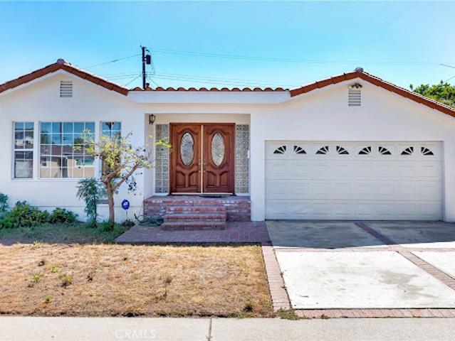 House for sale in Canoga Park, California