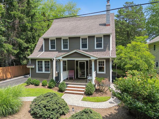 House for sale in Harrington Park, New Jersey