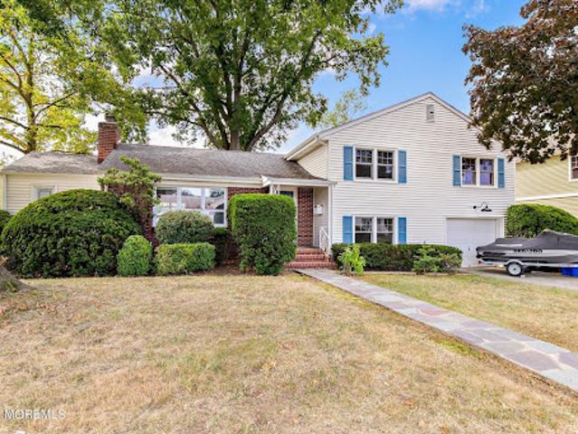 House for sale in Fair Haven