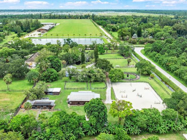 House for sale in Loxahatchee, Florida