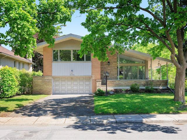 House for sale in Mount Royal