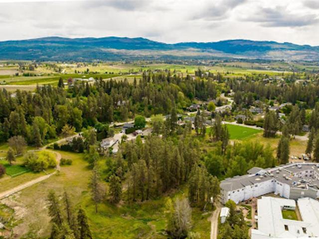 House for sale in Winfield, British Columbia