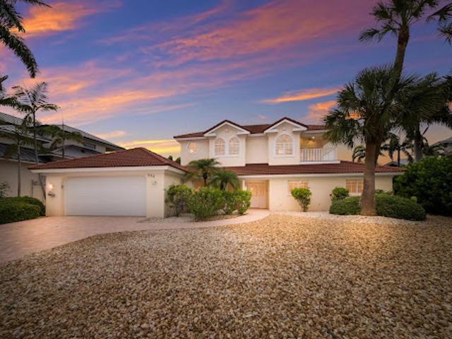 House for sale in Holmes Beach, Florida