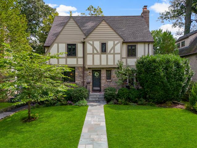 House for sale in New Rochelle, New York