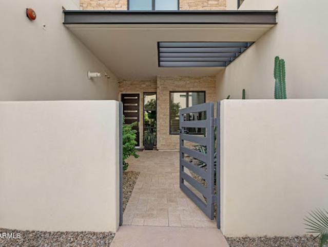 House for sale in Paradise Valley, Arizona