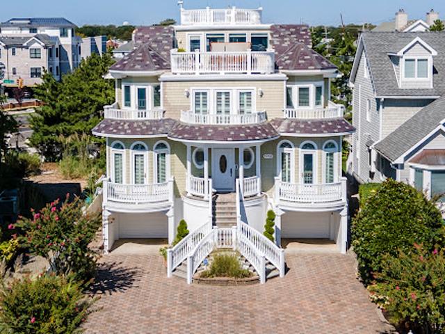 House for sale in Point Pleasant Beach, New Jersey