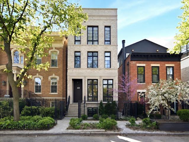 House for sale in Chicago, Cook County
