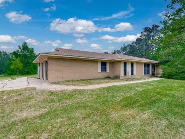 House for sale in Palestine, Texas