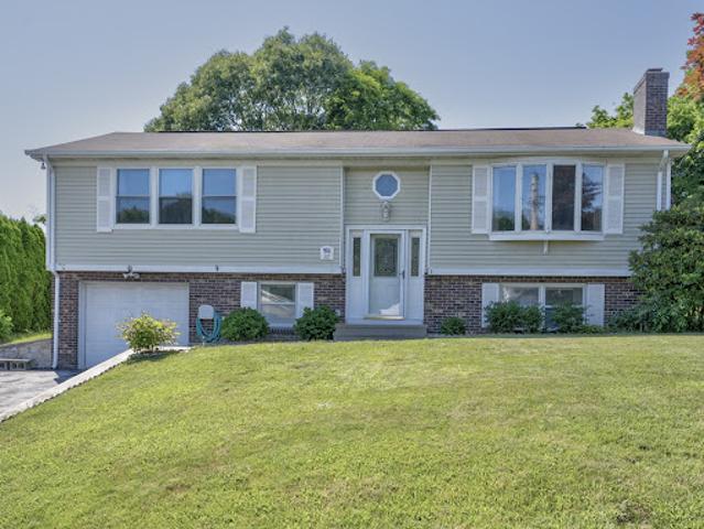 House for sale in Groton, Connecticut
