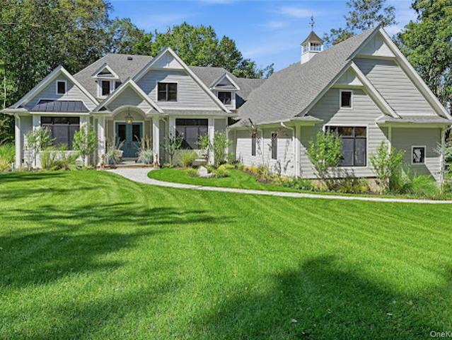 House for sale in Saint James, Town of Smithtown