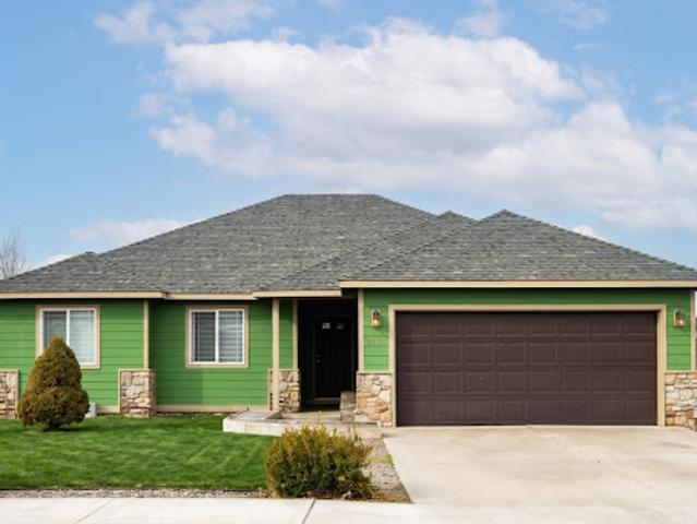 House for sale in Oregonia