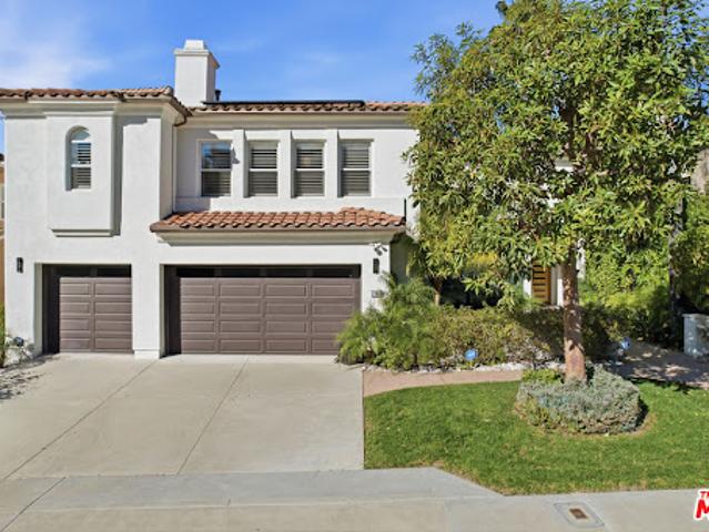 House for sale in Canoga Park, California