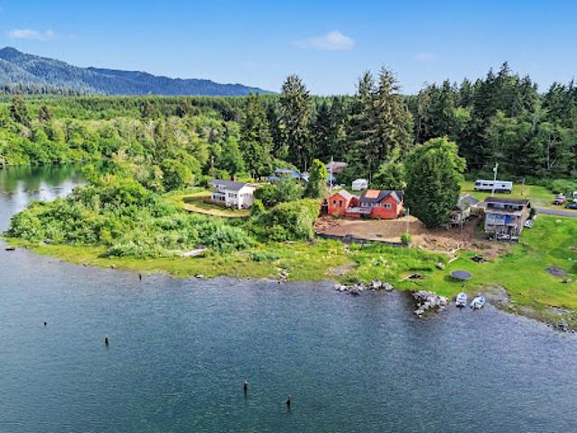 House for sale in Amanda Park, Washington