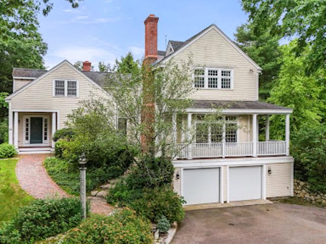 House for sale in Dover