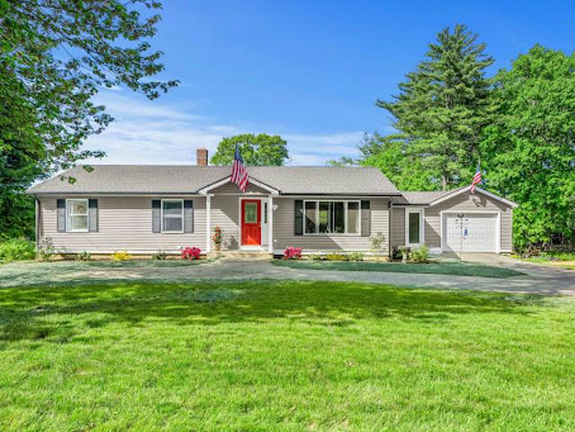House for sale in Amesbury, Massachusetts