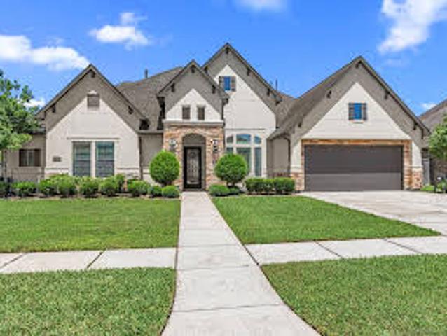 House for sale in Friendswood