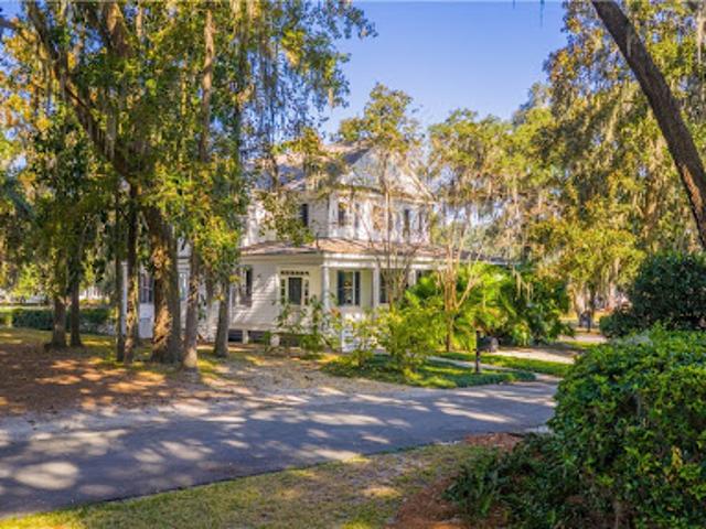 House for sale in Richmond Hill, Georgia