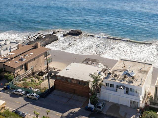 House for sale in Malibu, California