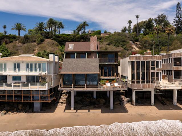 House for sale in Malibu, California