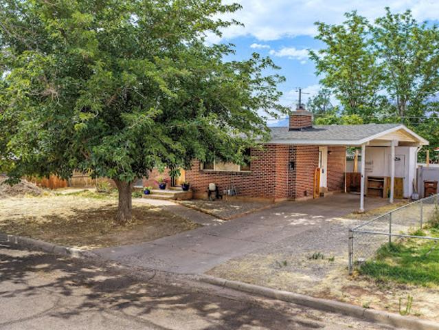 House for sale in Moab, Utah