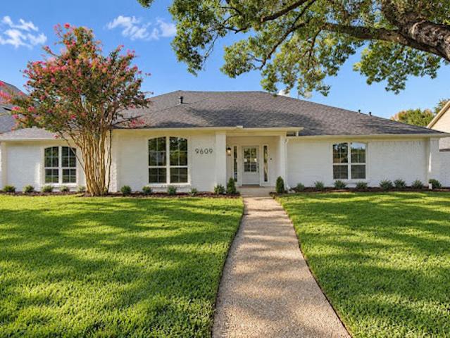 House for sale in Dallas, Texas