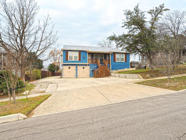 House for sale in San Antonio