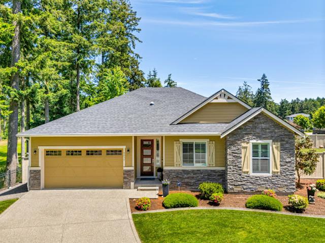 House for sale in Thurston, Washington