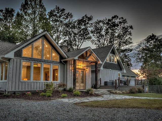 House for sale in Blue Ridge, Georgia