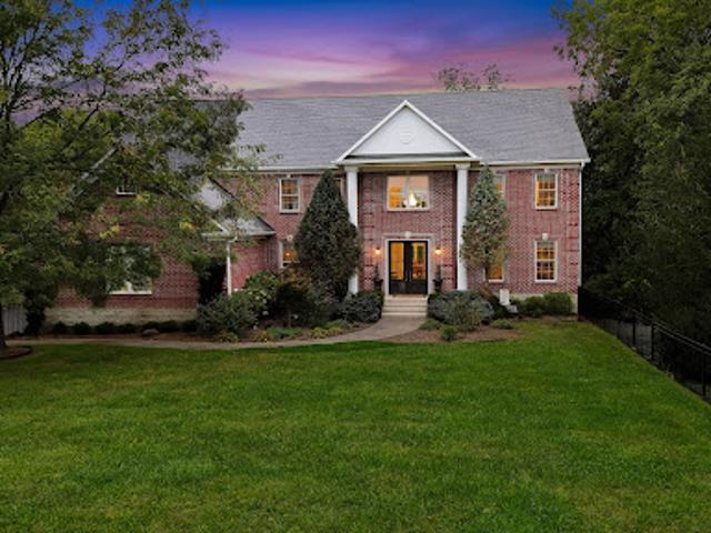 House for sale in Zionsville, Boone County
