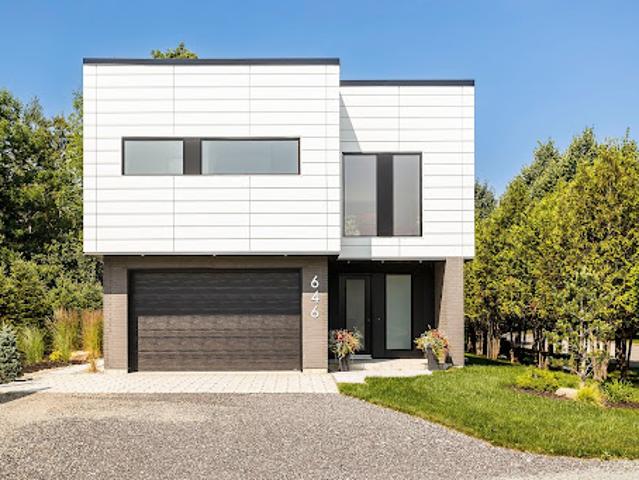 House for sale in Granby