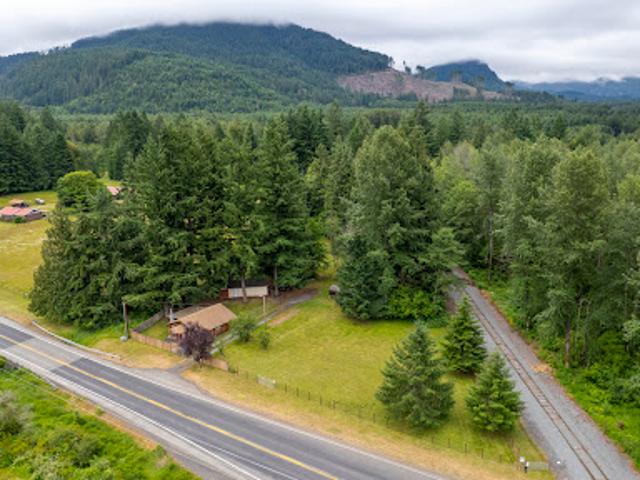 House for sale in Elbe, Washington