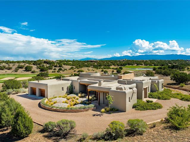 House for sale in Santa Fe, New Mexico