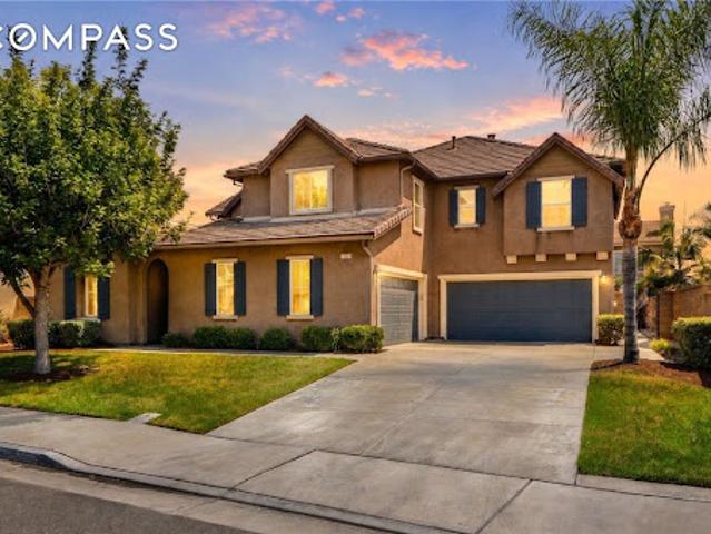 House for sale in Corona, Riverside County