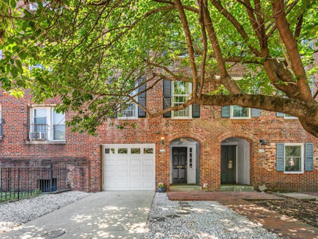 House for sale in Washington, Washington DC