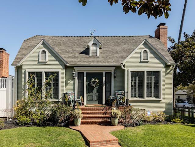 House for sale in Canoga Park, California