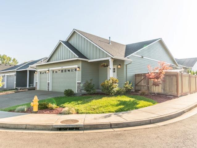 House for sale in Oregonia