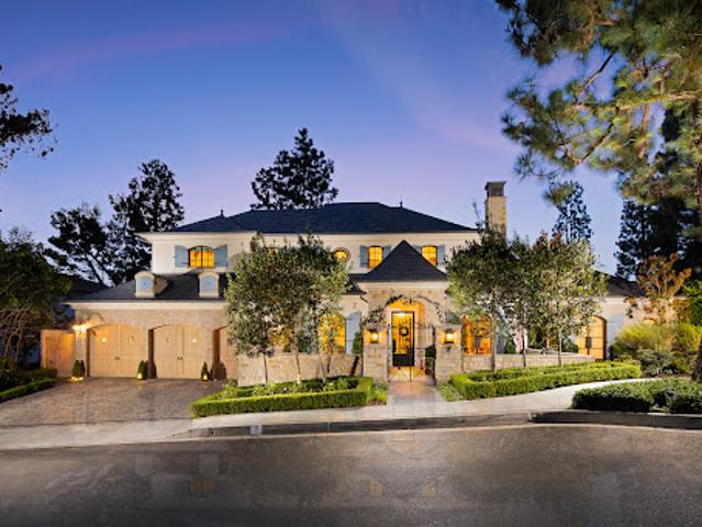 House for sale in Corona Del Mar, California