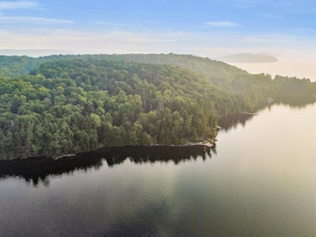 House for sale in Lake Of Bays House for sale in Lake Of Bays