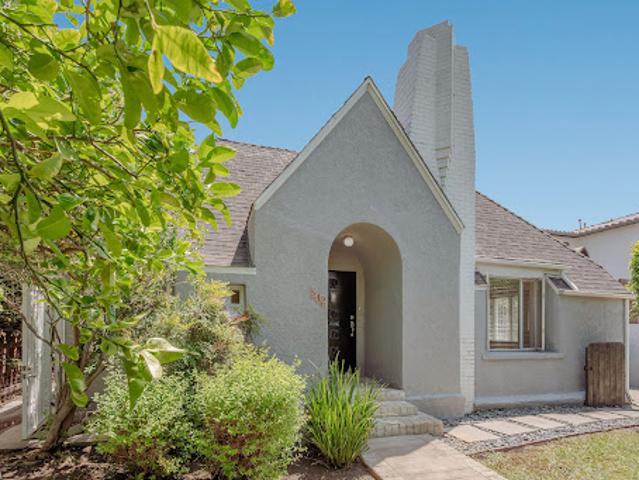 House for rent in Canoga Park, California