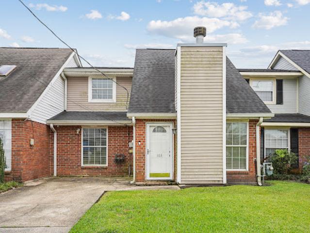 House for sale in Destrehan
