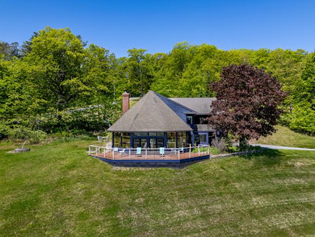 House for sale in Hartford