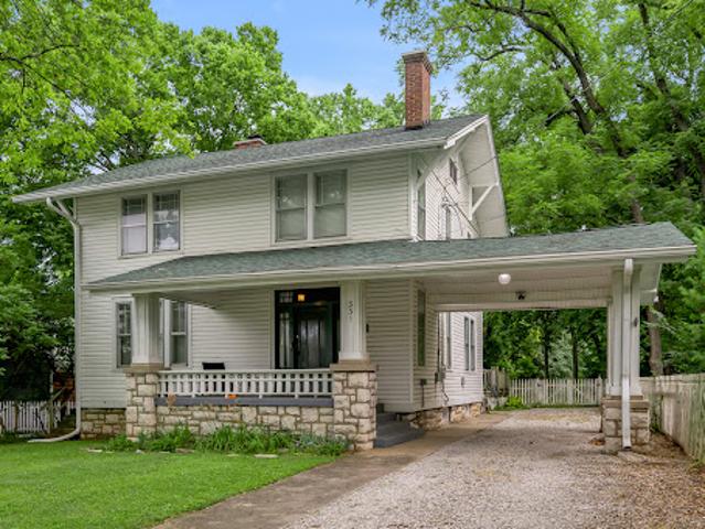 House for sale in Versailles, Kentucky