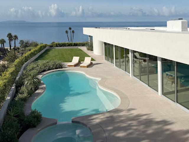 House for sale in Canoga Park, California