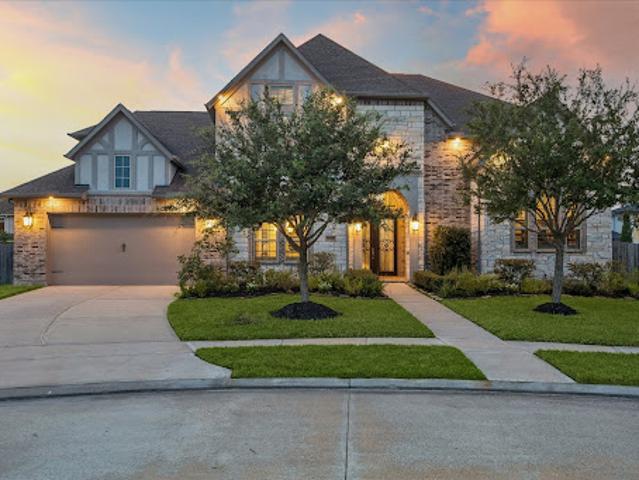 House for sale in Friendswood, Texas