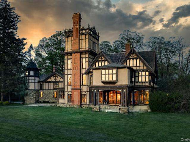 House for sale in Pawling, New York