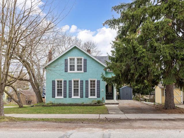 House for sale in Niagara, Ontario