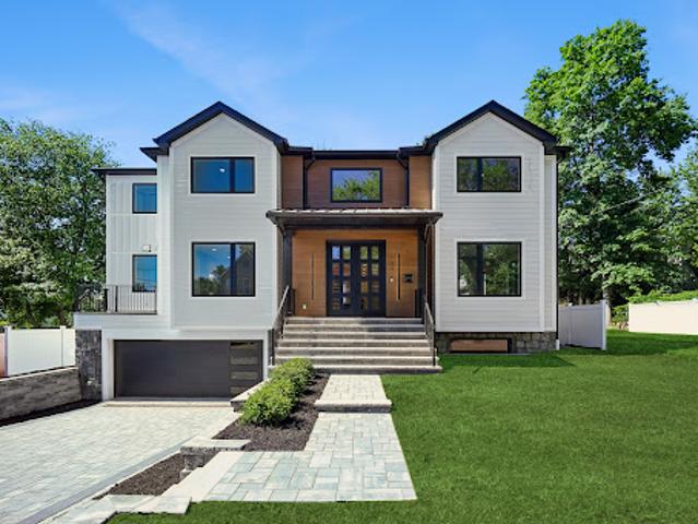 House for sale in River Edge, New Jersey