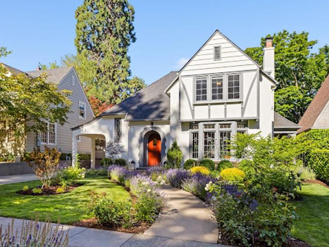 House for sale in Oregonia