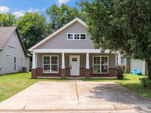 House for sale in Calera, Alabama